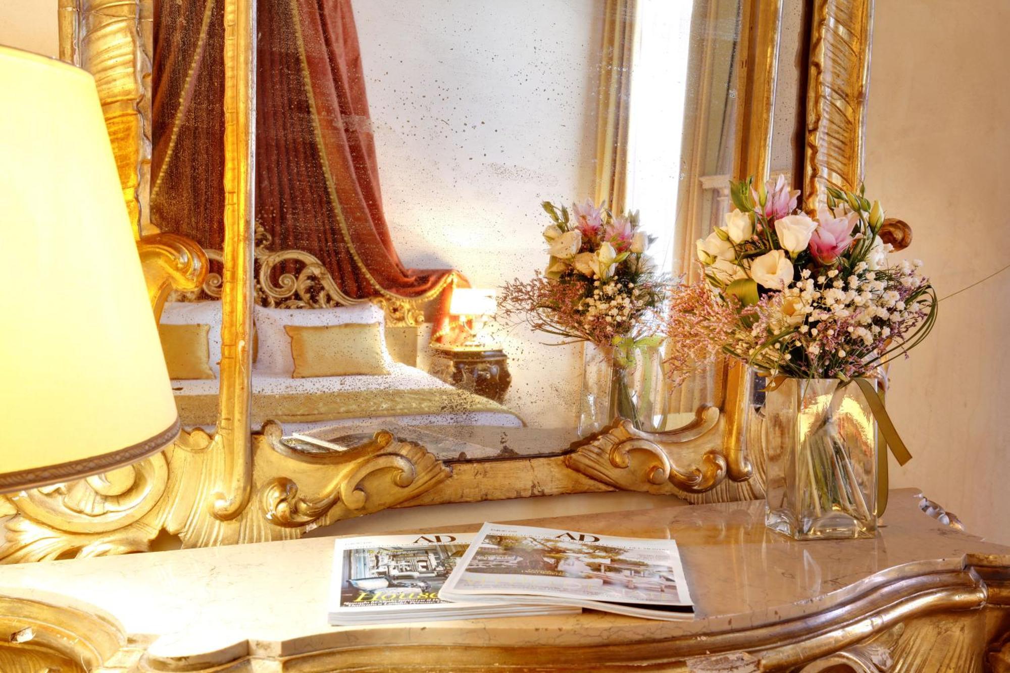 Royal Suite,1209463507:JPEG